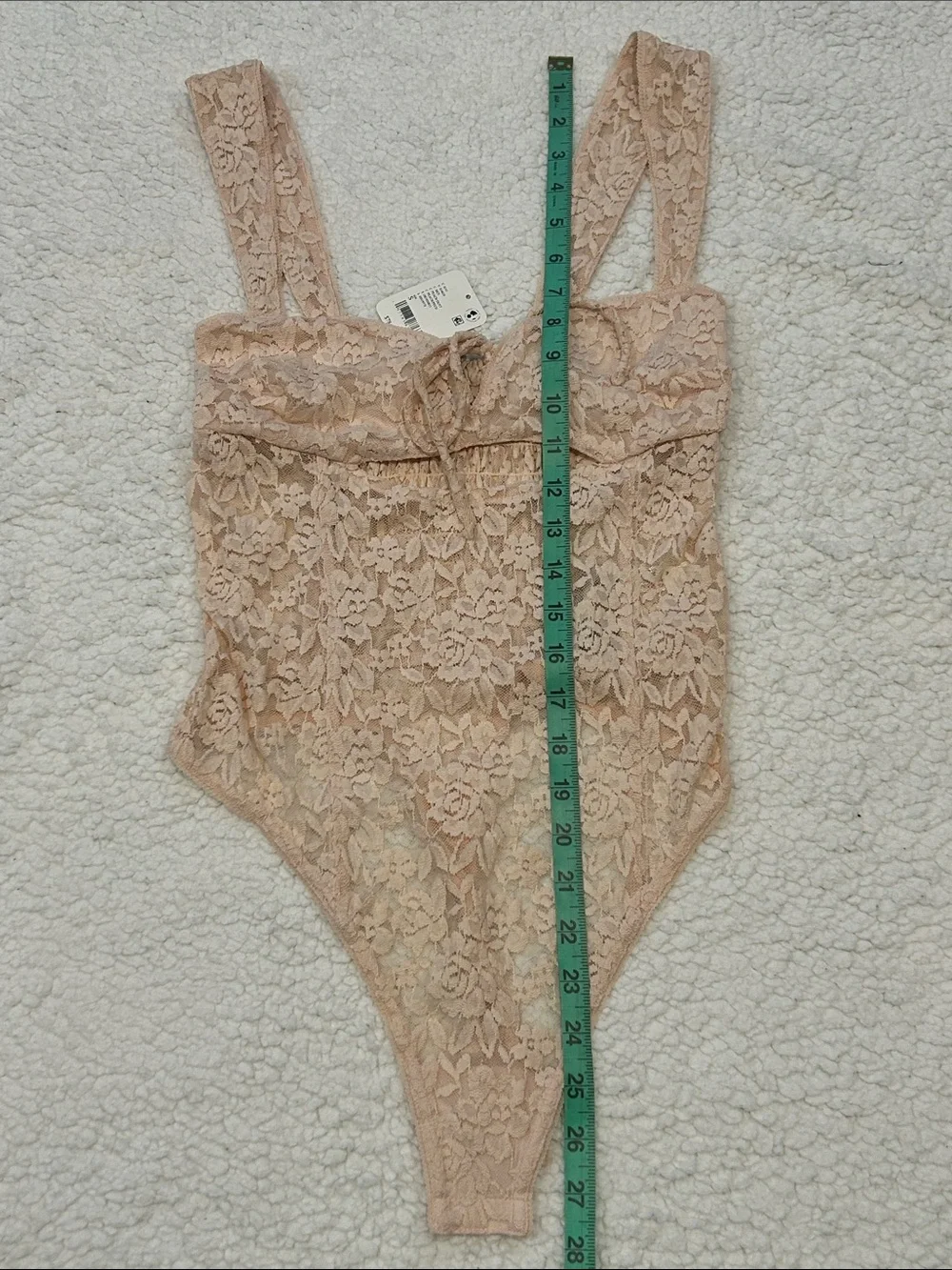 Free People Intimately Strike A Pose Lace Bodysuit size Small Peach Dust